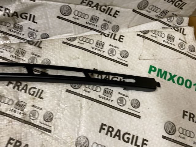 bontott AUDI Q7 Jobb első Ablaktörlő Kar