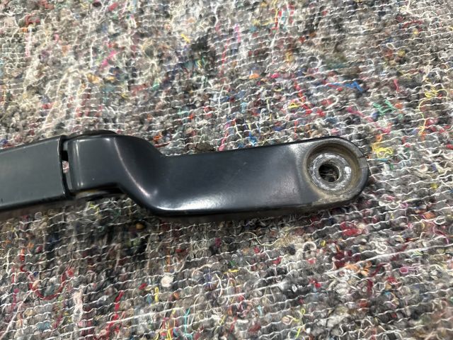 bontott AUDI Q7 Jobb első Ablaktörlő Kar