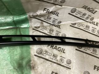 bontott AUDI Q7 Jobb első Ablaktörlő Kar