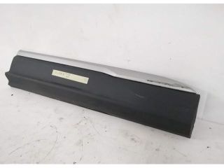 bontott AUDI Q7 Jobb első Ajtó Díszléc