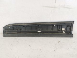 bontott AUDI Q7 Jobb első Ajtó Díszléc