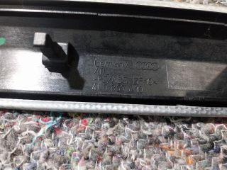 bontott AUDI Q7 Jobb első Ajtó Kárpit Díszléc