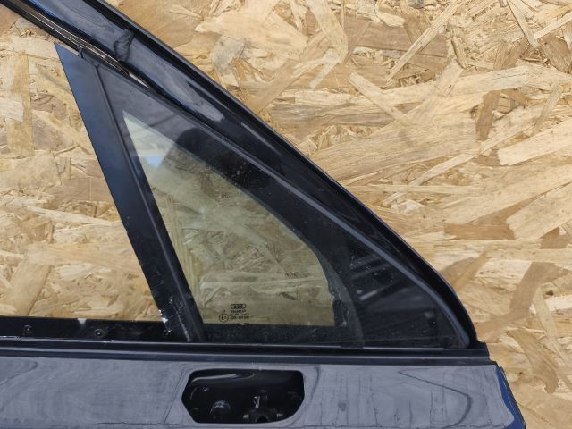 bontott AUDI Q7 Jobb első Ajtó (Üres lemez)