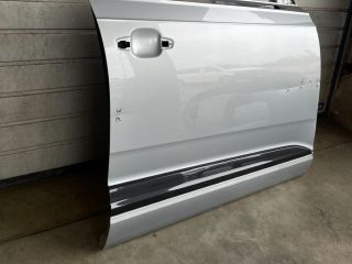 bontott AUDI Q7 Jobb első Ajtó (Üres lemez)
