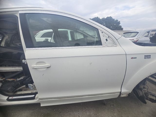bontott AUDI Q7 Jobb első Ajtó (Üres lemez)