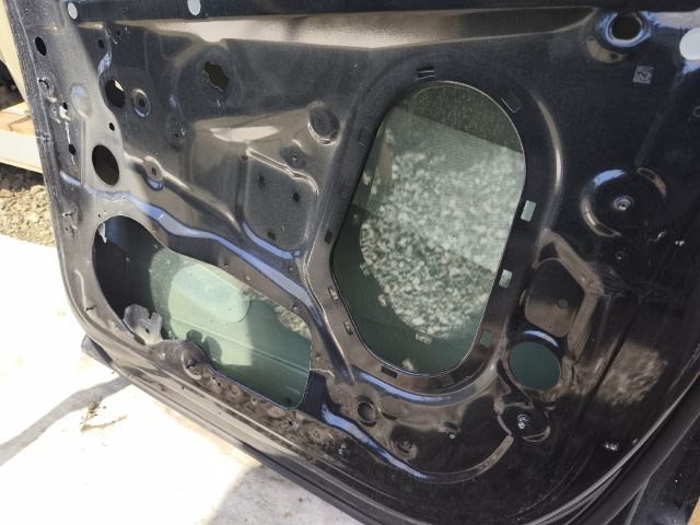 bontott AUDI Q7 Jobb első Ajtó (Üres lemez)