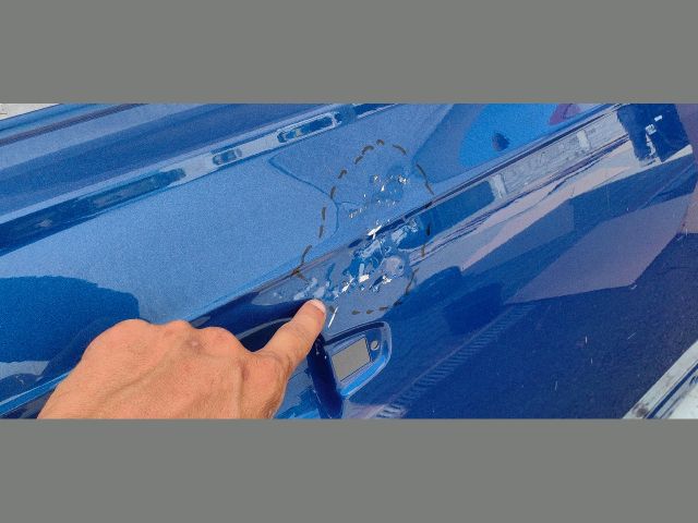 bontott AUDI Q7 Jobb első Ajtó (Üres lemez)