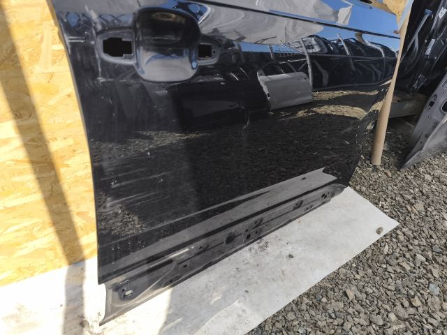 bontott AUDI Q7 Jobb első Ajtó (Üres lemez)