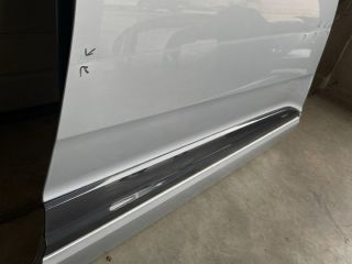 bontott AUDI Q7 Jobb első Ajtó (Üres lemez)