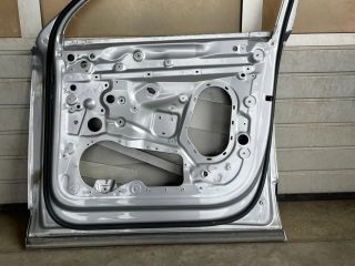 bontott AUDI Q7 Jobb első Ajtó (Üres lemez)