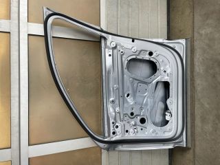 bontott AUDI Q7 Jobb első Ajtó (Üres lemez)