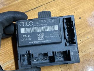 bontott AUDI Q7 Jobb első Ajtó Vezérlőegység