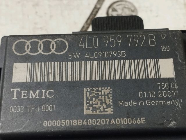 bontott AUDI Q7 Jobb első Ajtó Vezérlőegység