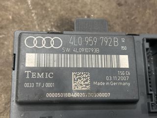 bontott AUDI Q7 Jobb első Ajtó Vezérlőegység