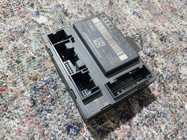 bontott AUDI Q7 Jobb első Ajtó Vezérlőegység