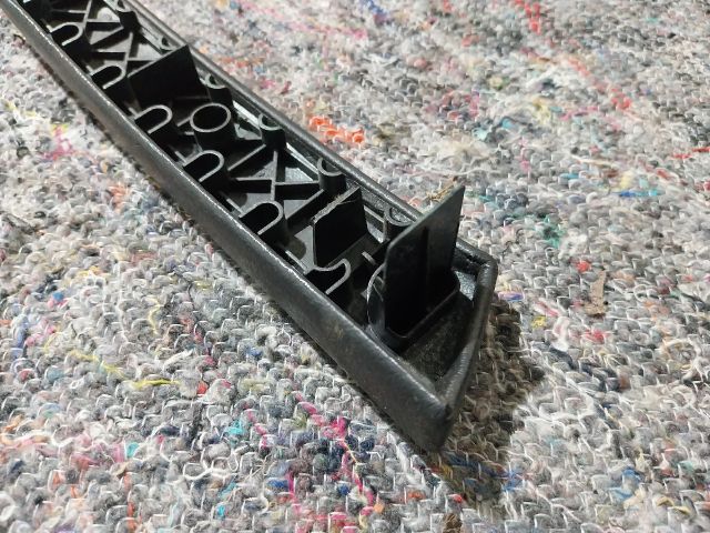 bontott AUDI Q7 Jobb első Ajtóbehúzó