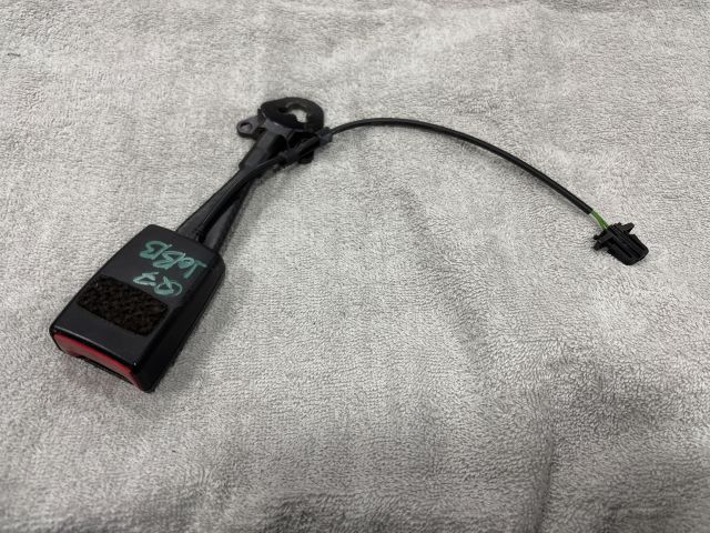 bontott AUDI Q7 Jobb első Biztonsági Öv Csat