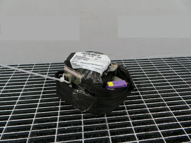 bontott AUDI Q7 Jobb első Biztonsági Öv