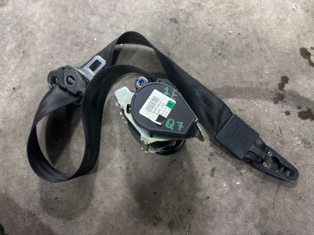 bontott AUDI Q7 Jobb első Biztonsági Öv