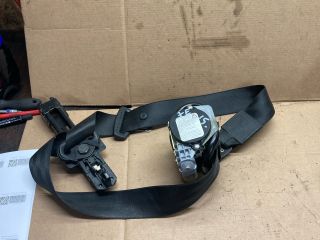 bontott AUDI Q7 Jobb első Biztonsági Öv