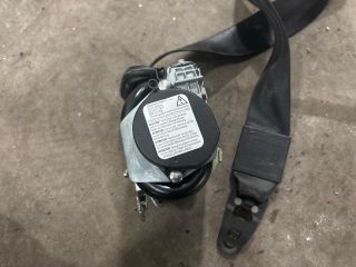 bontott AUDI Q7 Jobb első Biztonsági Öv