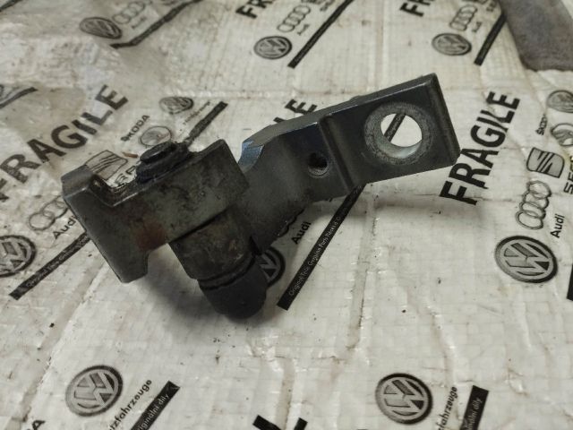 bontott AUDI Q7 Jobb első Felső Zsanér