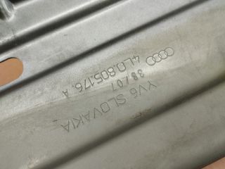 bontott AUDI Q7 Jobb első Hossznyúlvány