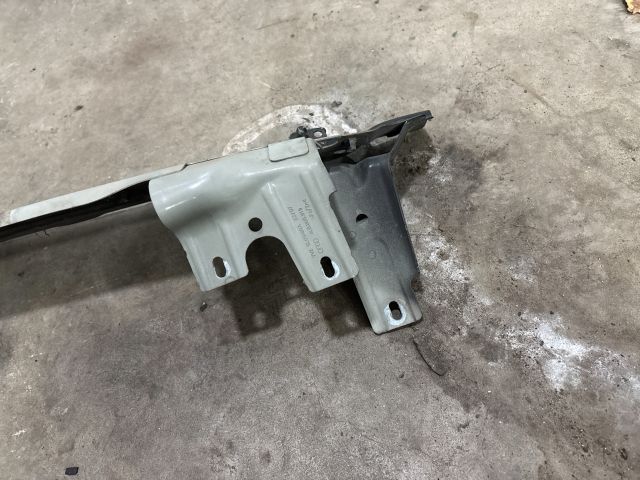 bontott AUDI Q7 Jobb első Hossznyúlvány