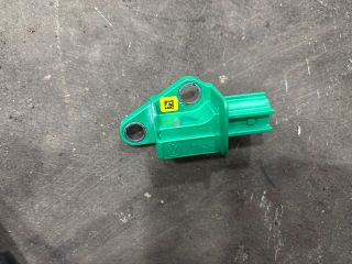 bontott AUDI Q7 Jobb első Oldal Ütközés Érzékelő