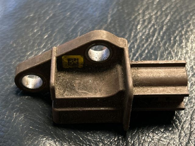 bontott AUDI Q7 Jobb első Oldal Ütközés Érzékelő