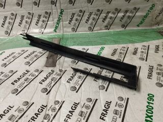 bontott AUDI Q7 Jobb első Üléstartó Sín