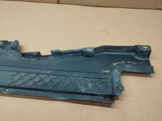 bontott AUDI Q7 Jobb Fenéklemez