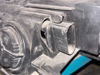 bontott AUDI Q7 Jobb Fényszóró