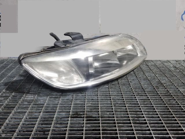 bontott AUDI Q7 Jobb Fényszóró