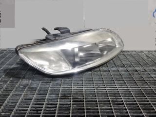 bontott AUDI Q7 Jobb Fényszóró