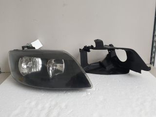 bontott AUDI Q7 Jobb Fényszóró