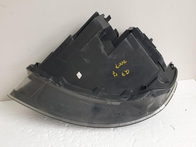 bontott AUDI Q7 Jobb Fényszóró