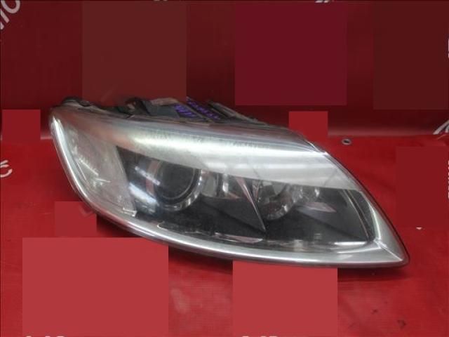 bontott AUDI Q7 Jobb Fényszóró