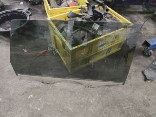 bontott AUDI Q7 Jobb hátsó Ablak