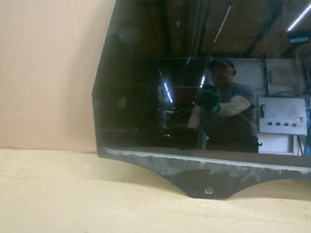 bontott AUDI Q7 Jobb hátsó Ablak