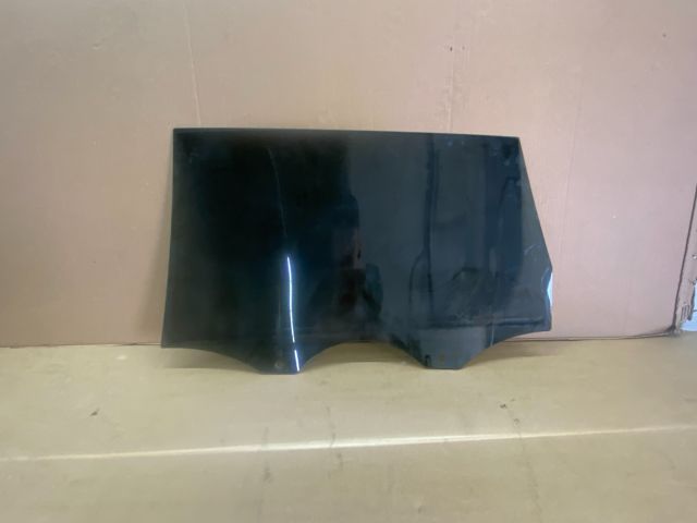 bontott AUDI Q7 Jobb hátsó Ablak