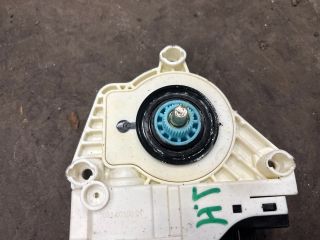 bontott AUDI Q7 Jobb hátsó Ablakemelő Motor