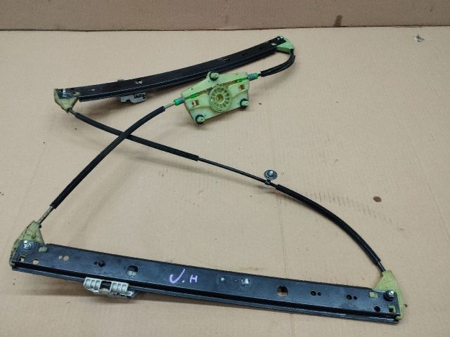 bontott AUDI Q7 Jobb hátsó Ablakemelő Szerkezet (Elektromos)