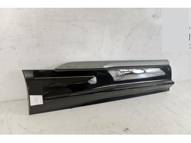 bontott AUDI Q7 Jobb hátsó Ajtó Díszléc