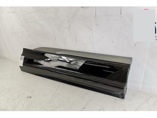 bontott AUDI Q7 Jobb hátsó Ajtó Díszléc