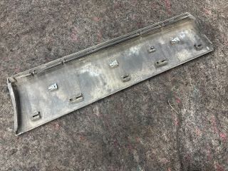 bontott AUDI Q7 Jobb hátsó Ajtó Díszléc