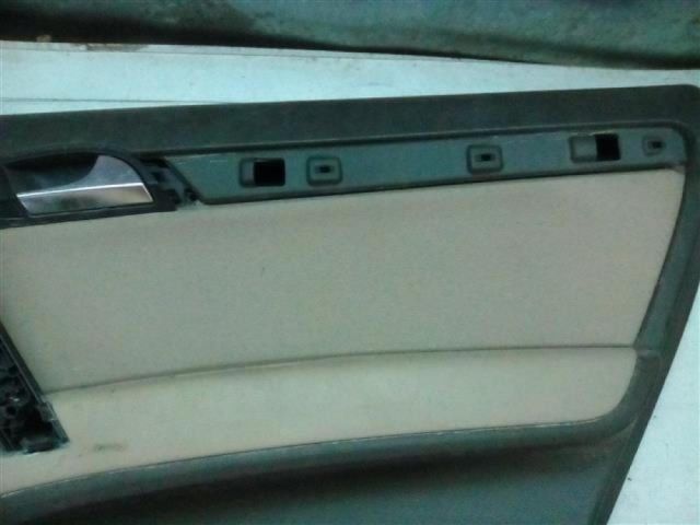 bontott AUDI Q7 Jobb hátsó Ajtó Kárpit