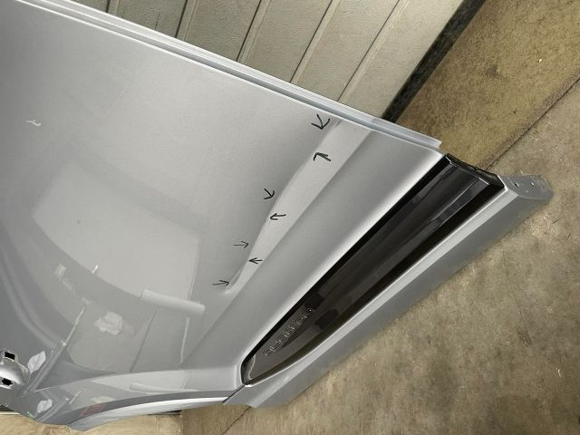 bontott AUDI Q7 Jobb hátsó Ajtó (Üres lemez)