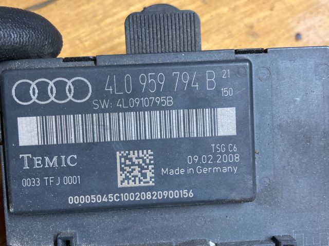 bontott AUDI Q7 Jobb hátsó Ajtó Vezérlőegység