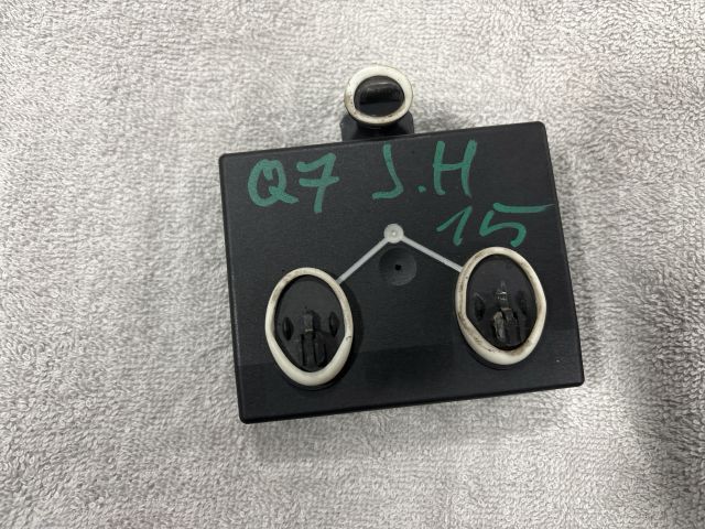 bontott AUDI Q7 Jobb hátsó Ajtó Vezérlőegység